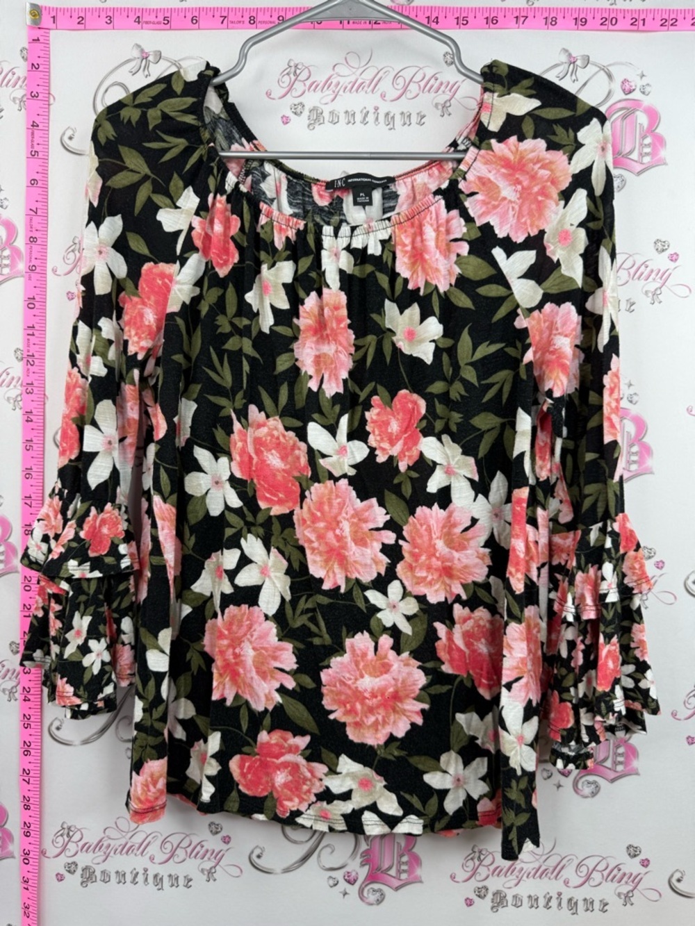 INC International Concepts top Black Floral Ruffle Sleeve Blouse - Coral & White